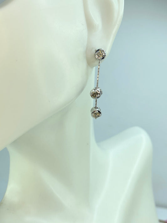 18K white gold 0.6ct three stones dangle earrings 1 1/8" 3.9g JR9839