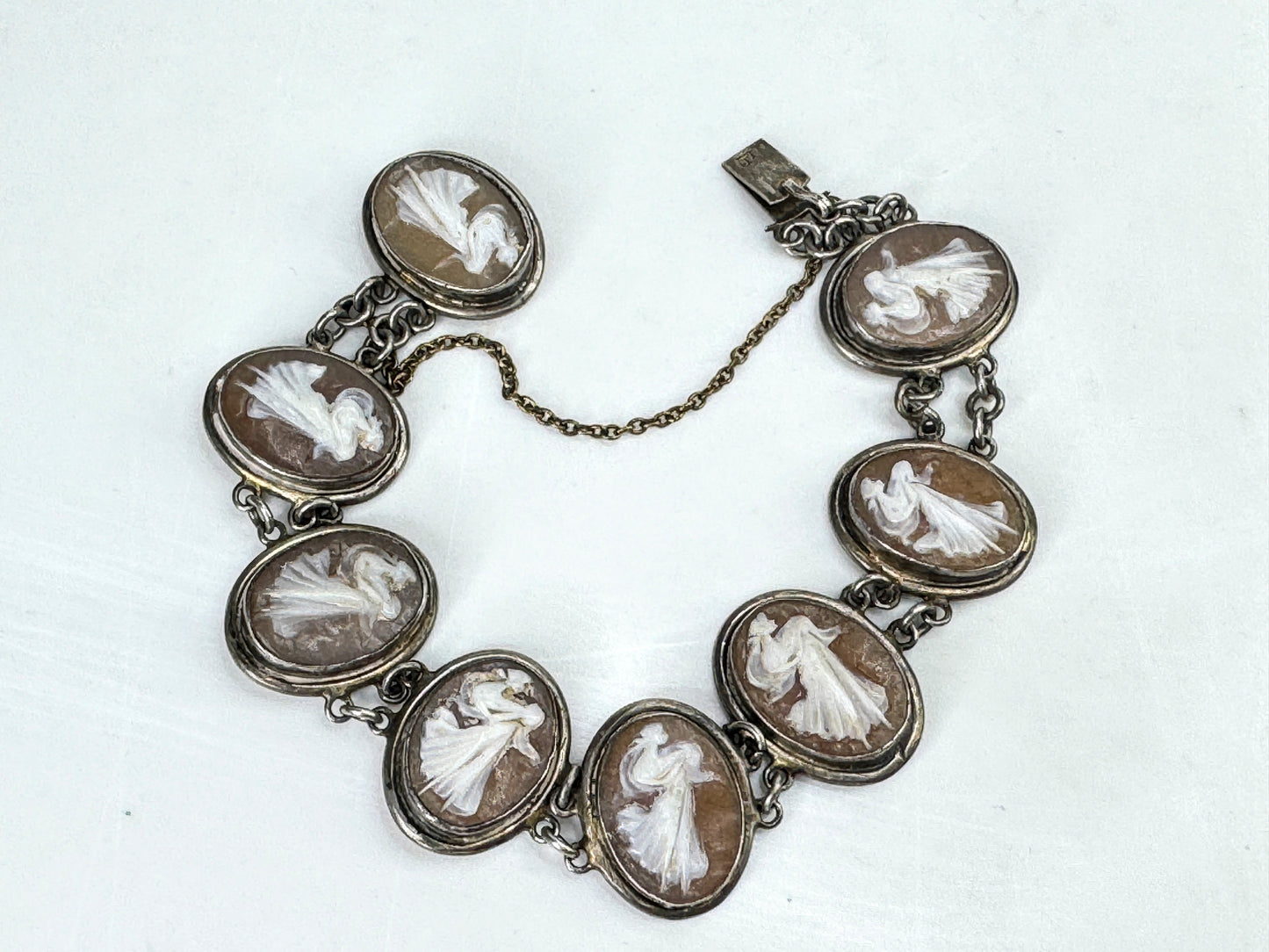 Vintage Sterling Silver Carved Shell Cameo Bracelet 6 7/8" 18.7g JR1815