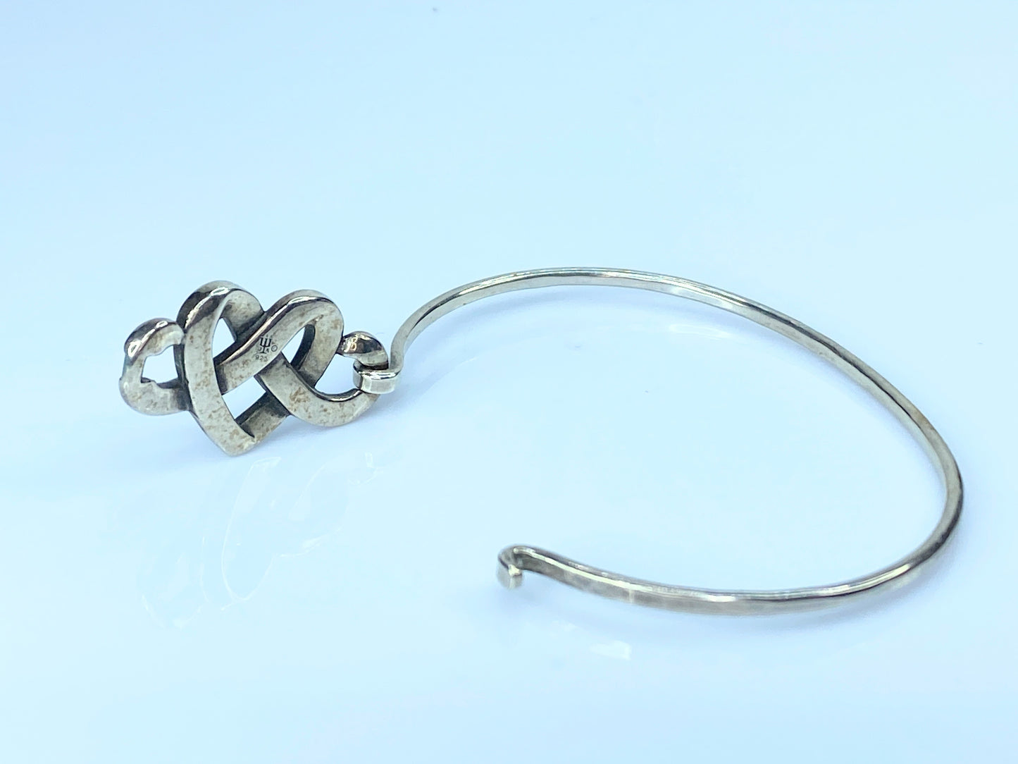 Retired James Avery Celtic Love knot bangle in sterling 925 6.5" 11.3g JR9828