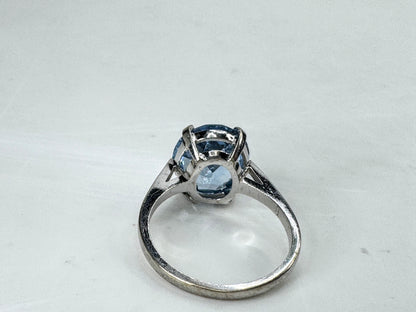 Art Deco 10K White Gold oval faceted Blue Topaz Ring Size 6.25 3.1g JR1830