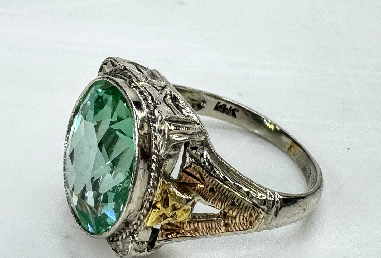 Vintage Rare 14K Two Tone Filigree Green Topaz Ring 3.5g Size 4 JR1831
