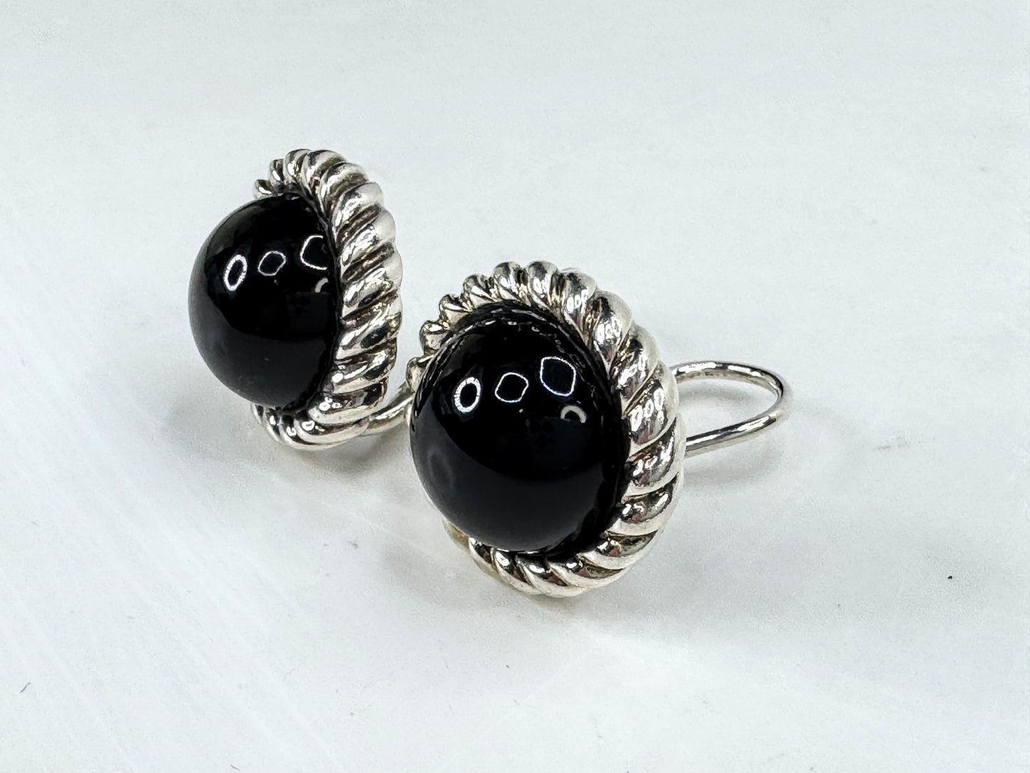 Vintage Tiffany Black Onyx Cabochon French Back Earrings 11.9g JR1832