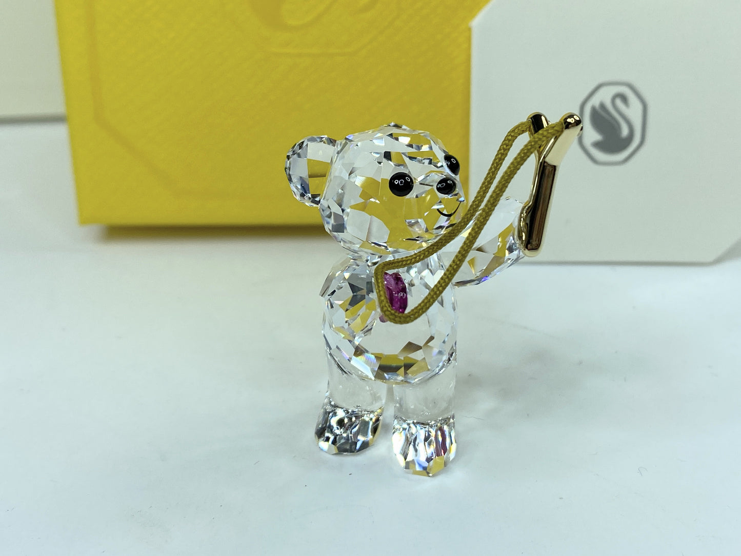 Swarovski Kris Bear Sending You Love NIB S238