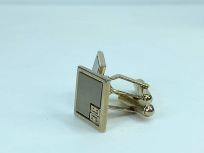 Bijoux Givenchy square gold silvery tone cufflink 10.7g GS456
