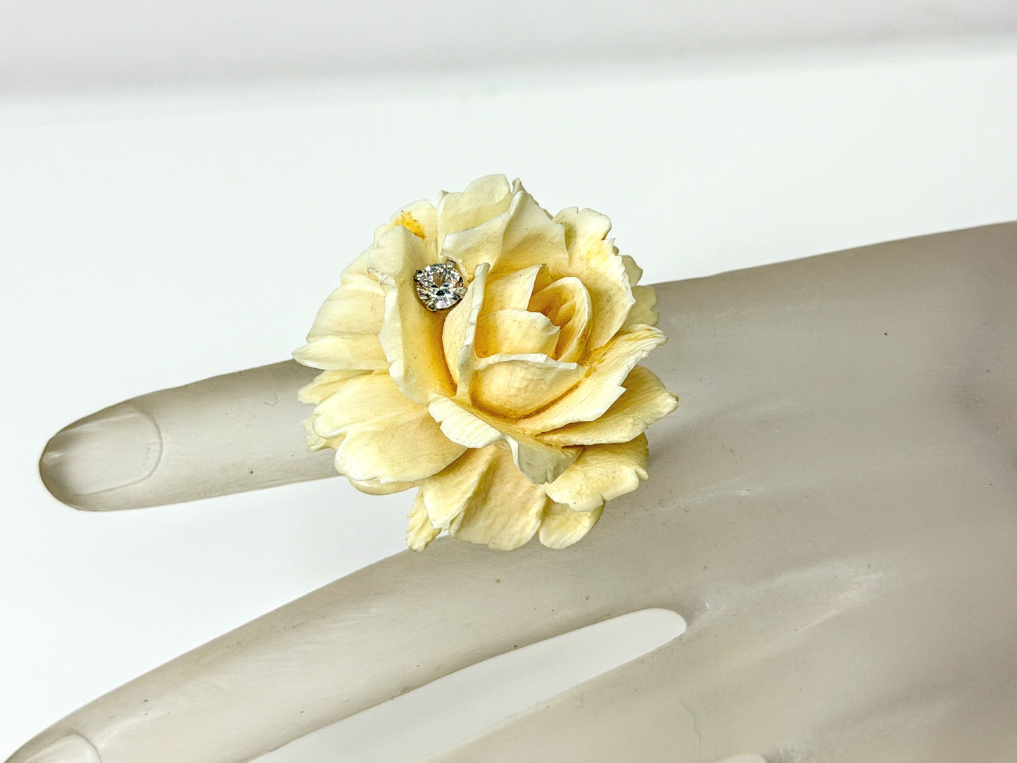 1950s Hand Carved Celluloid 3D Gem Rose 1/20 12K Gold Filled Flower Brooch GS832