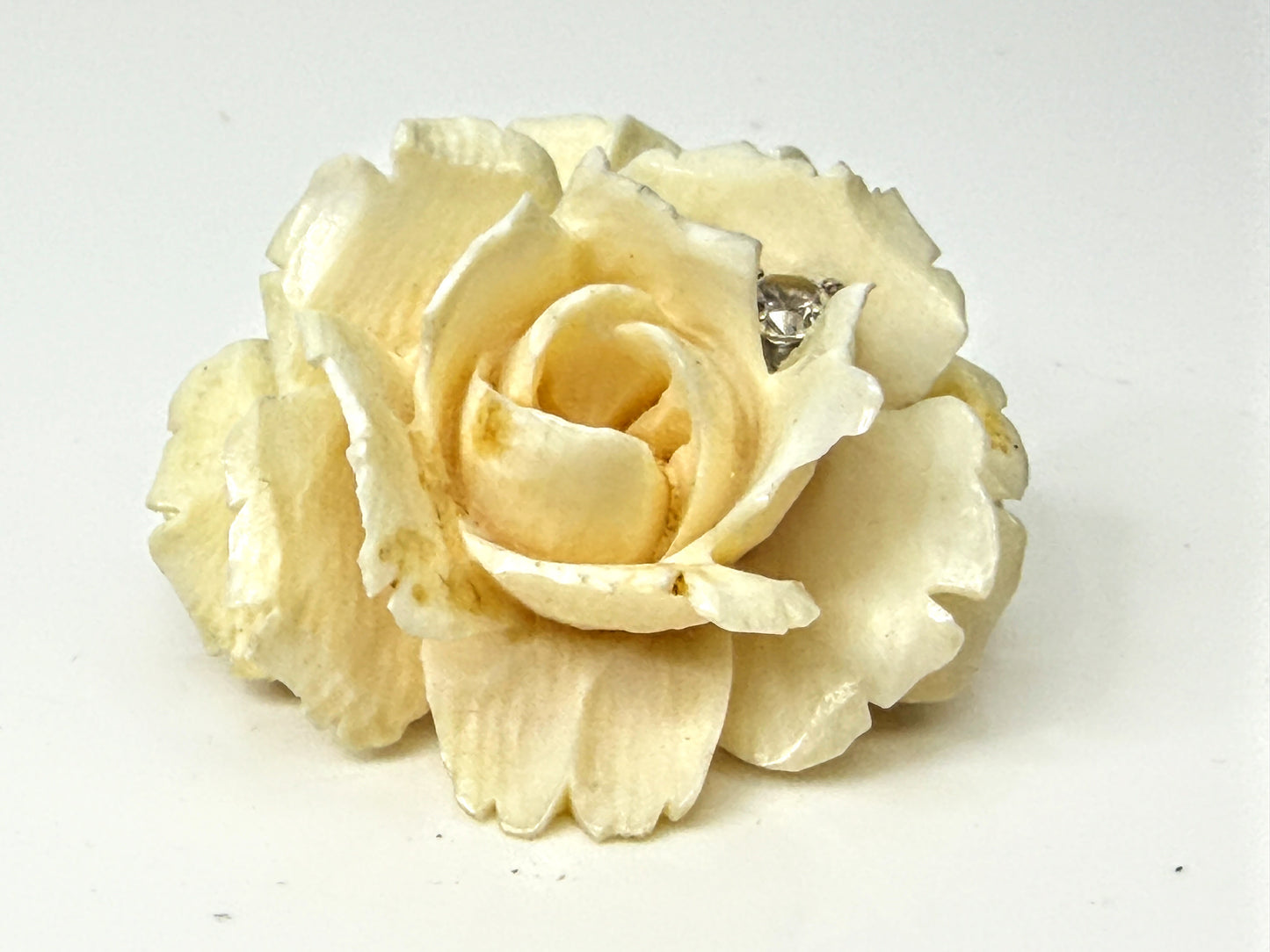 1950s Hand Carved Celluloid 3D Gem Rose 1/20 12K Gold Filled Flower Brooch GS832