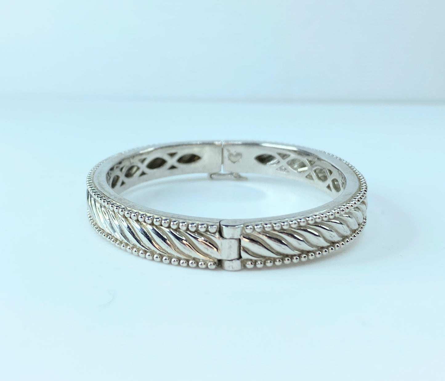 Judith Ripka 925 Sterling Silver 8mm Wide Hinged Cuff Bangle