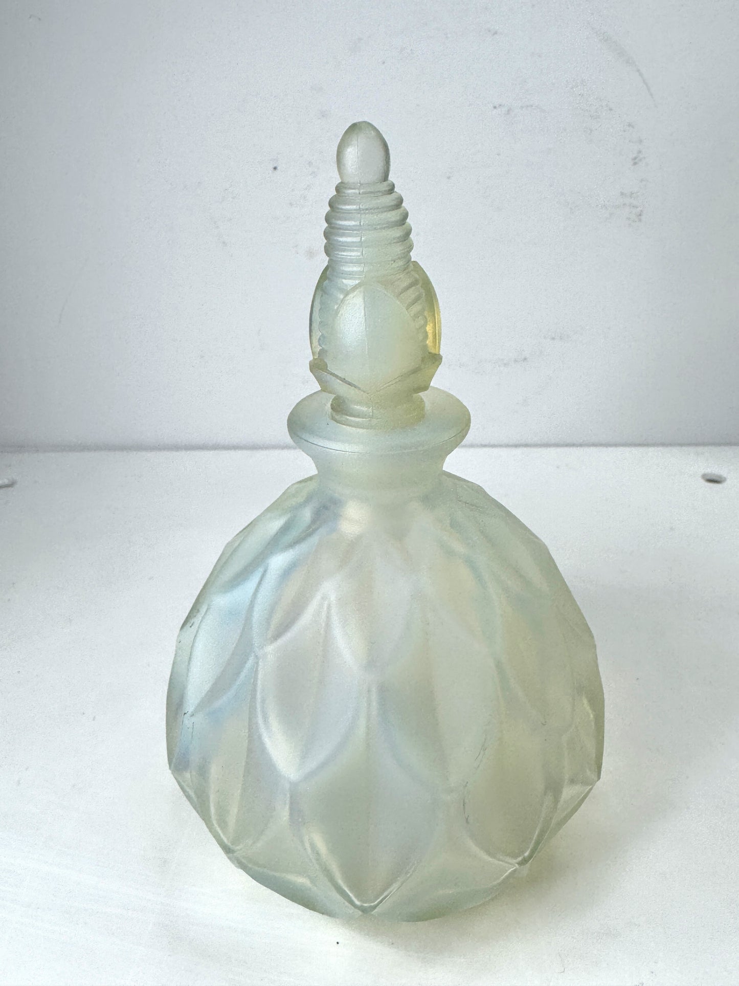 Vintage Sabino France Opalescent Glass Perfume Bottle A1058