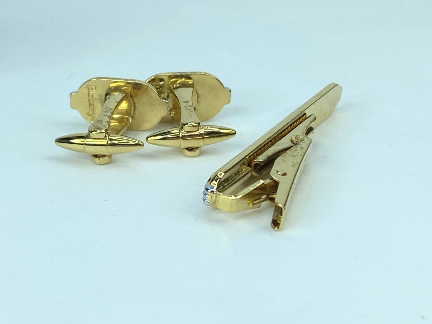 Burberry gold silvery tone Green Nova check cufflink tie clip GS462