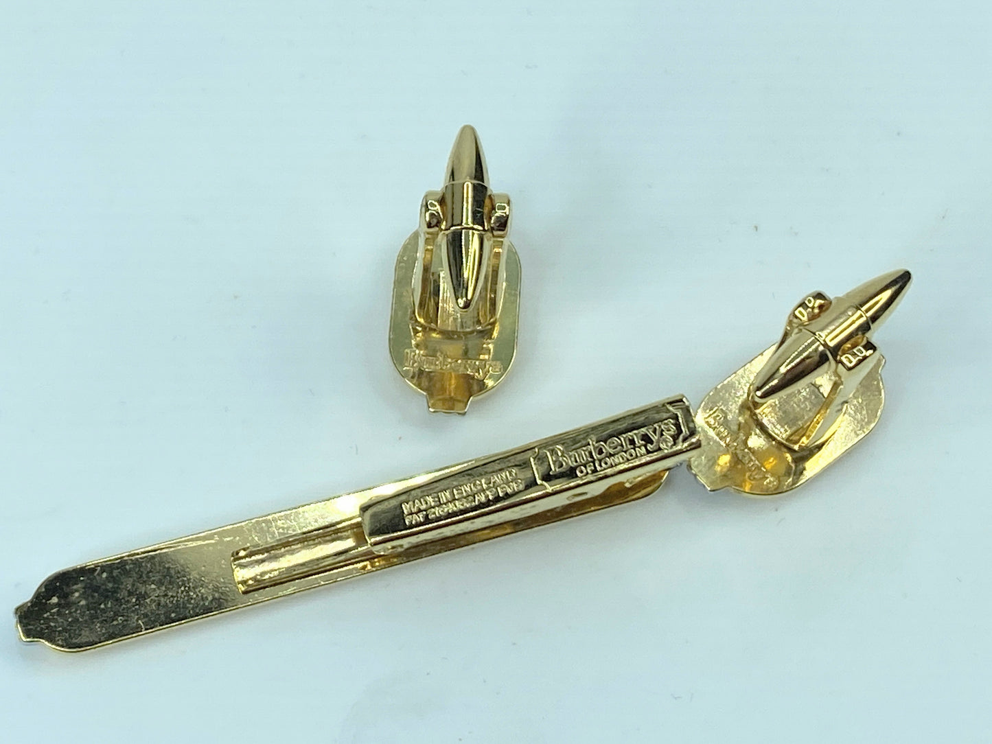 Burberry gold silvery tone Green Nova check cufflink tie clip GS462