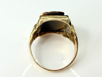 Vintage 10K Gold Soldier Cameo Carved Tiger Eye Signet Ring Size 8.75 JR1657