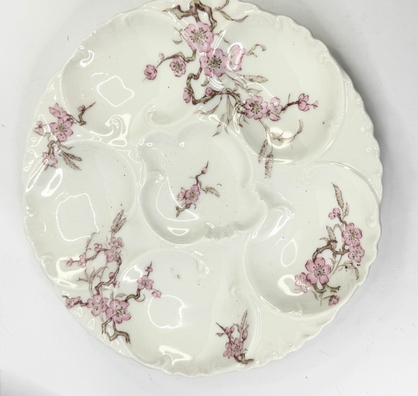 Antique Limoges Haviland & Co. Oyster Plate, Sakura Pink Flowers White 8.5" A494