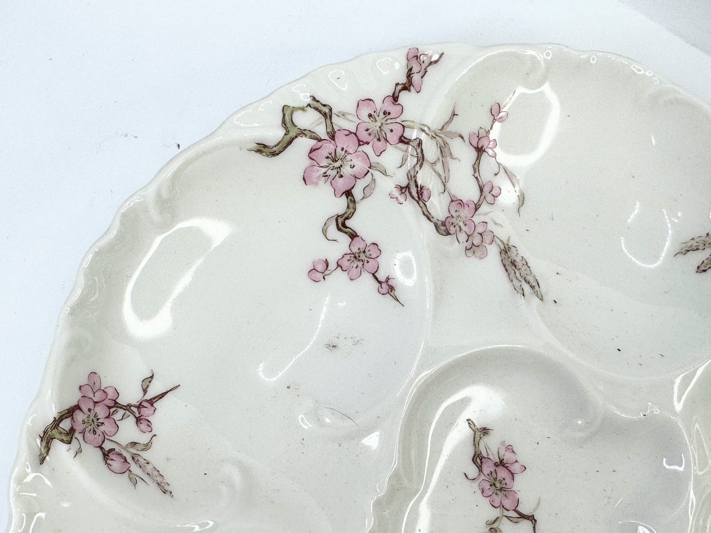 Antique Limoges Haviland & Co. Oyster Plate, Sakura Pink Flowers White 8.5" A494