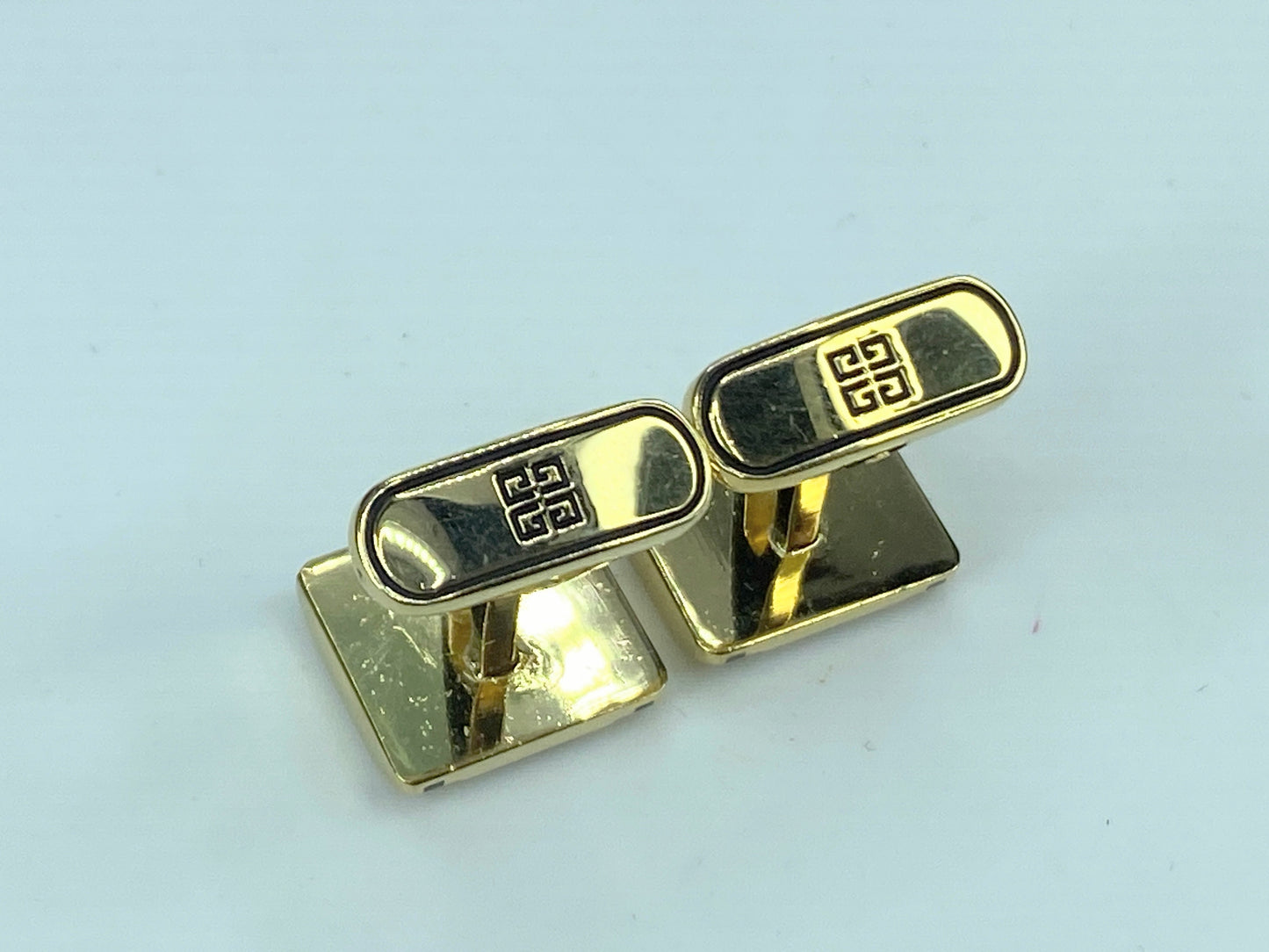 Givenchy Cufflink Tie Clip Set – Black enamel Silver tone with Gold Gilt GS526