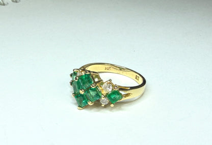Vintage 14K Yellow Gold Emerald Diamond Princess Cluster Ring Sz 6.25 JR1660