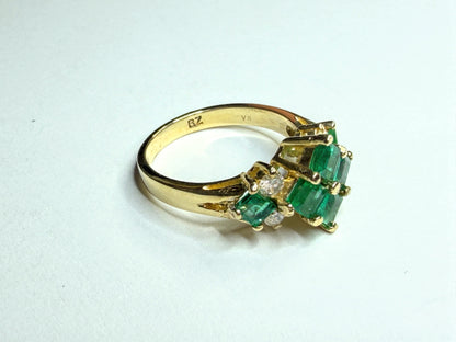 Vintage 14K Yellow Gold Emerald Diamond Princess Cluster Ring Sz 6.25 JR1660