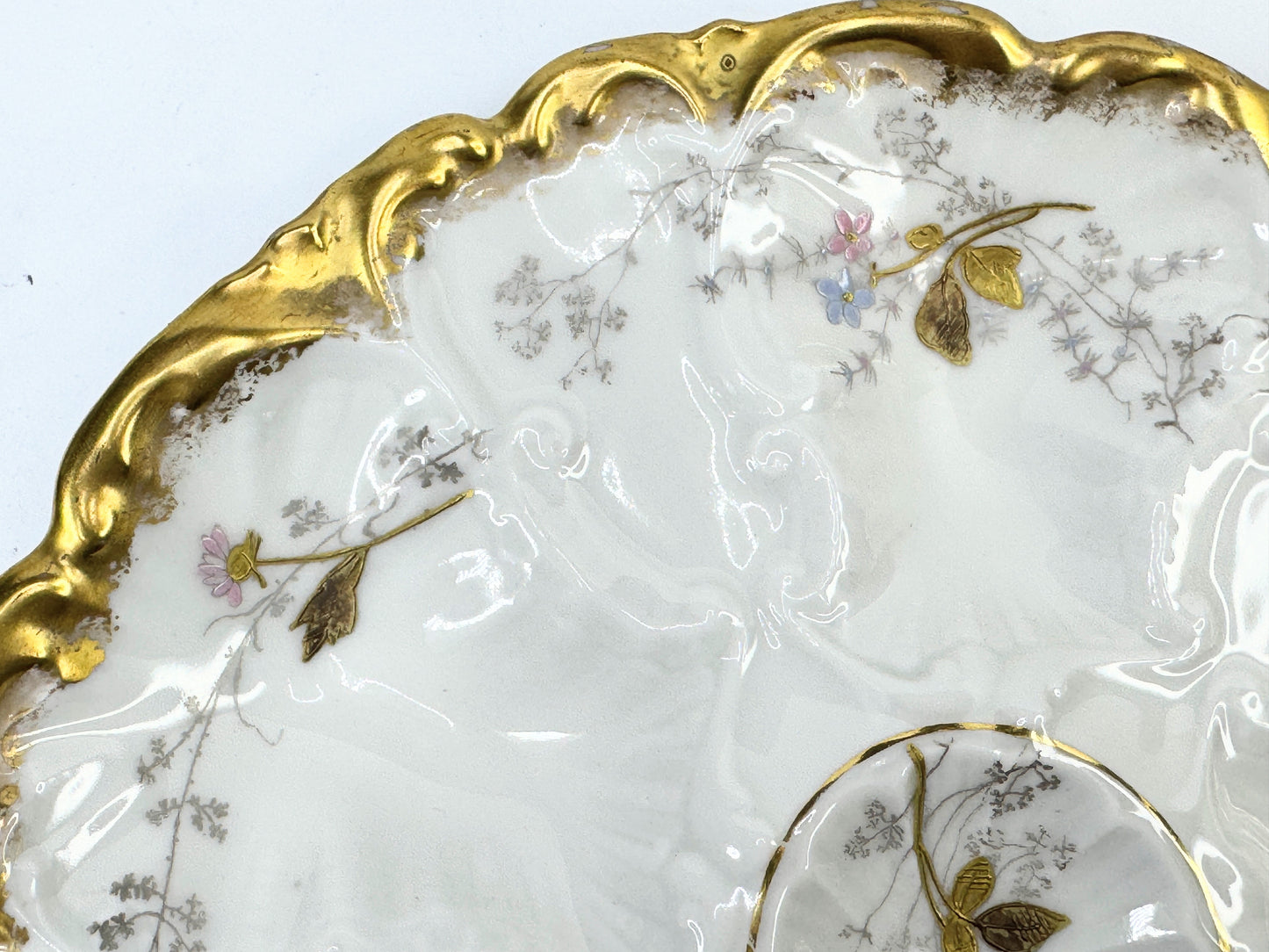 Antique Limoges Oyster Plate with Gold Paste c.1890-1920 8.5" A495