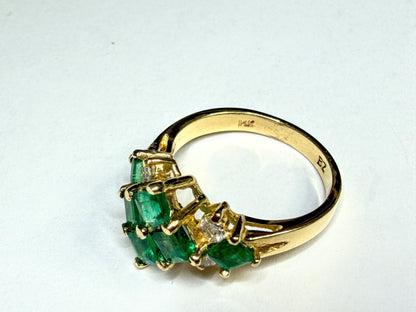 Vintage 14K Yellow Gold Emerald Diamond Princess Cluster Ring Sz 6.25 JR1660