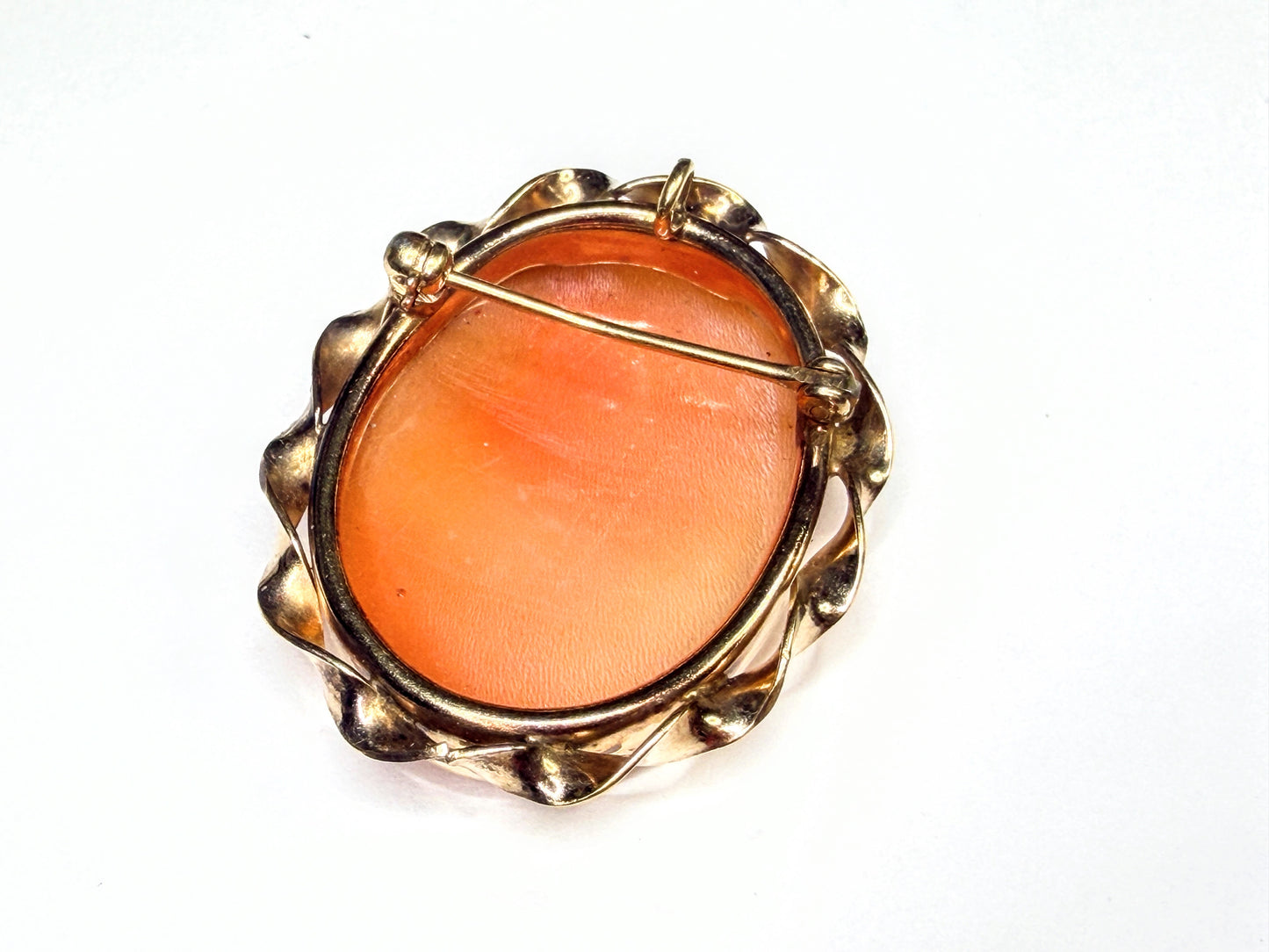 Antique 14K Gold Shell Cameo Brooch Pendant Scalloped Floral Frame JR1661