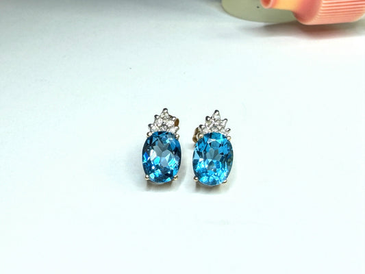 14K Yellow Gold Oval Blue Topaz & Cluster Diamond Accent Stud Earrings JR1662