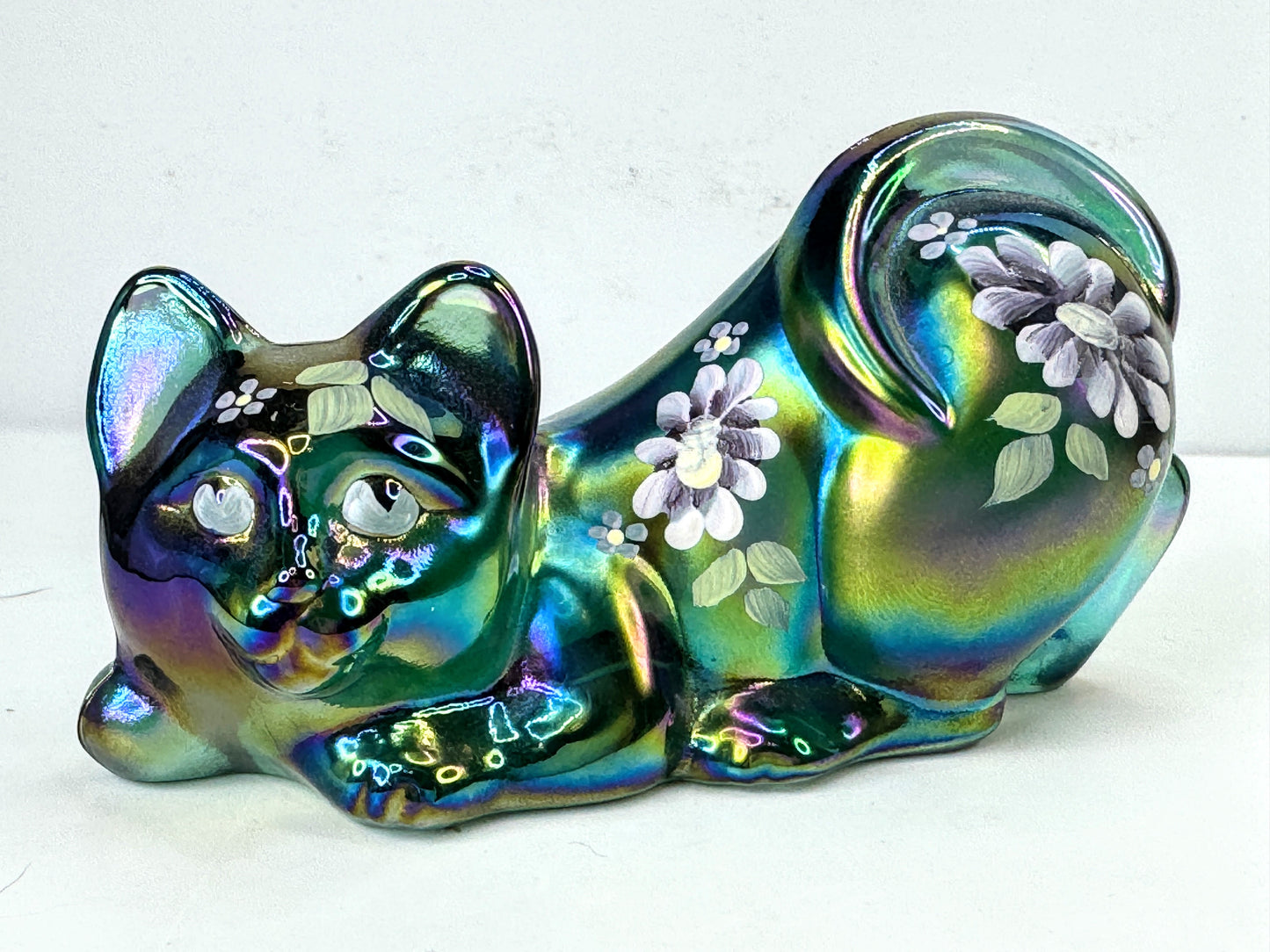 Fenton Iridescent Hand Painted Cat Figurine Signed C. Mackey A1064