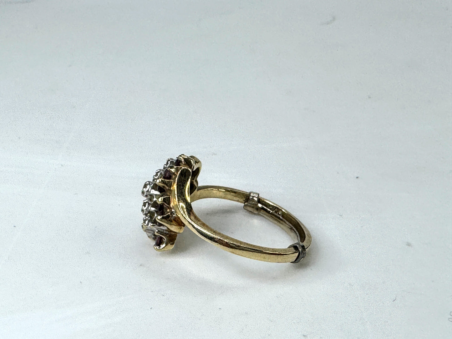 Vintage 10K Ruby Diamond accent Cluster Ring Size 6.25 JR1817