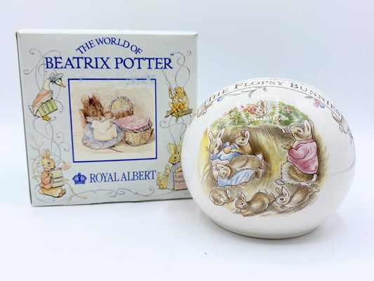 The world of Beatrix Potter Coin Bank Flopsy Bunnies w/box MC1664