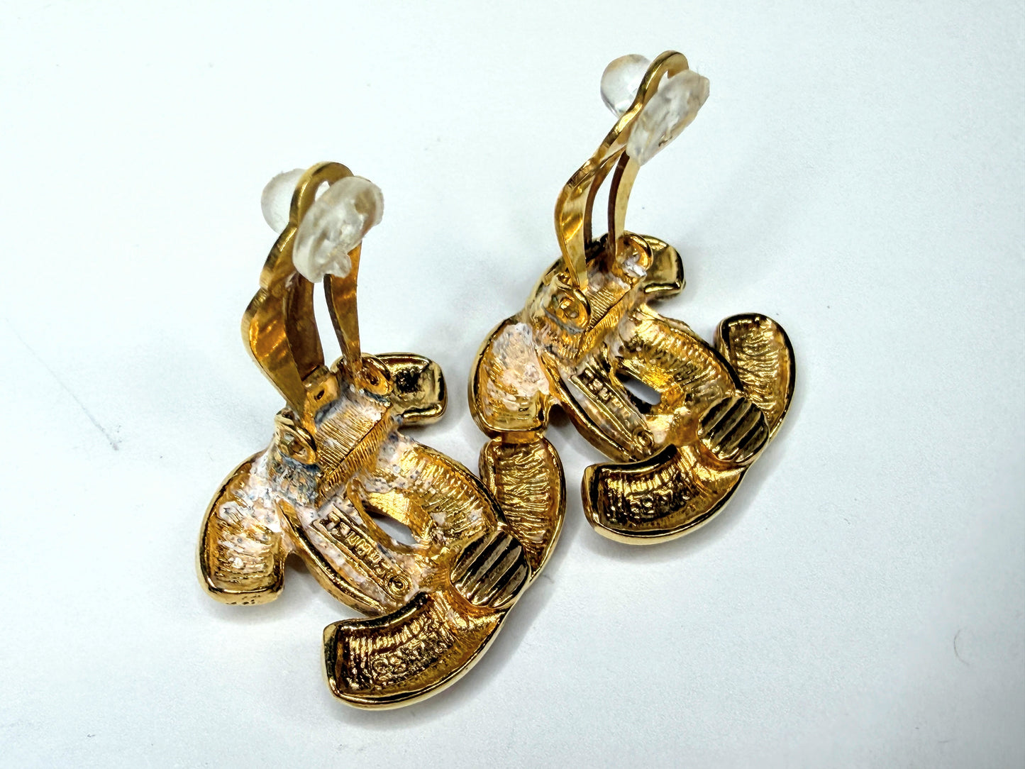 Vintage Chanel Gold Tone Quilted CC Logo Clip Earrings With Chanel Box GS833