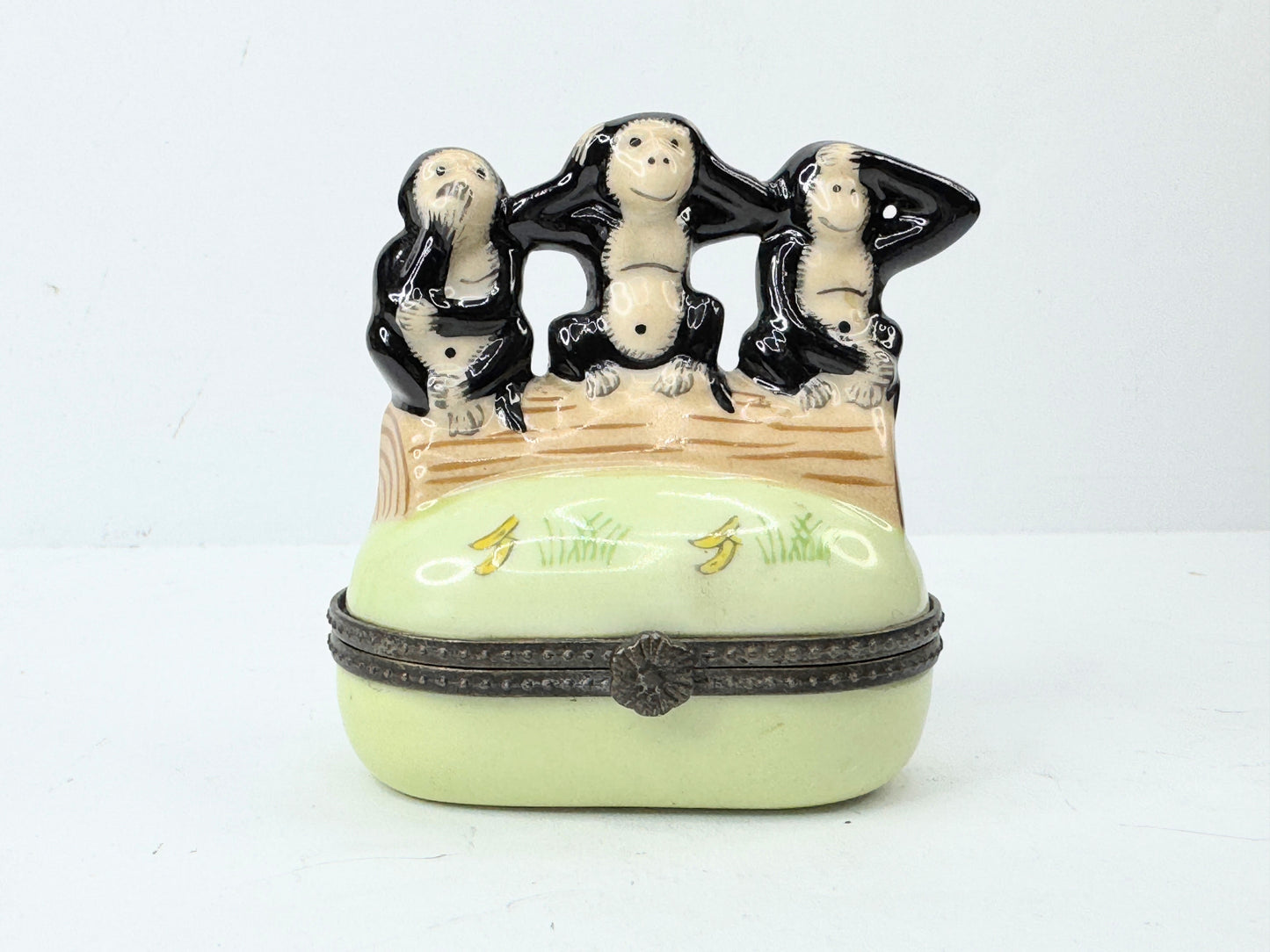 Hear No See No Speak No Evil Monkey Hinged Trinket Box Ceramic A501