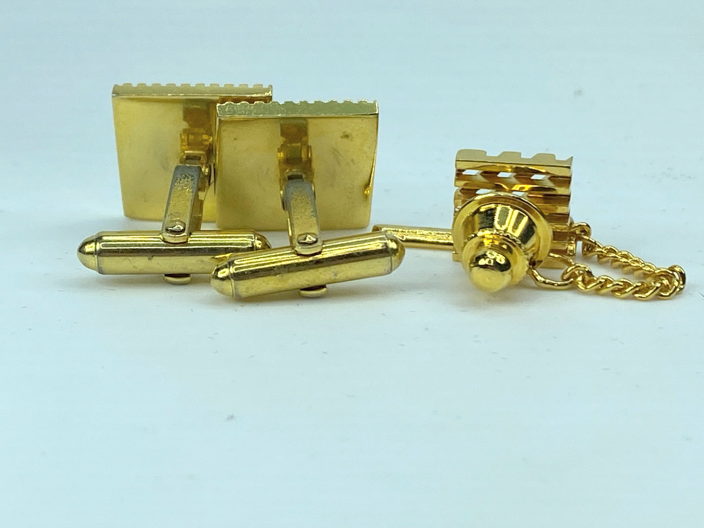 Vintage Gold-Tone Cufflinks and Tie Tag Set with Onyx GS553