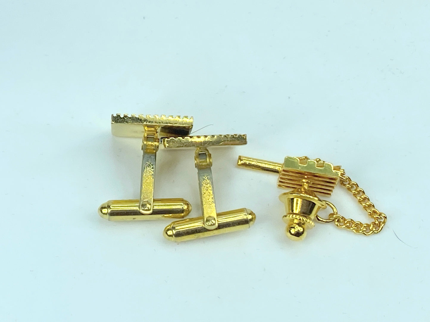 Vintage Gold-Tone Cufflinks and Tie Tag Set with Onyx GS553