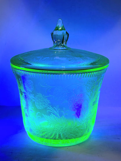 RARE Vintage Strawberry Pattern Green Uranium Sugar Bowl With Lid A503