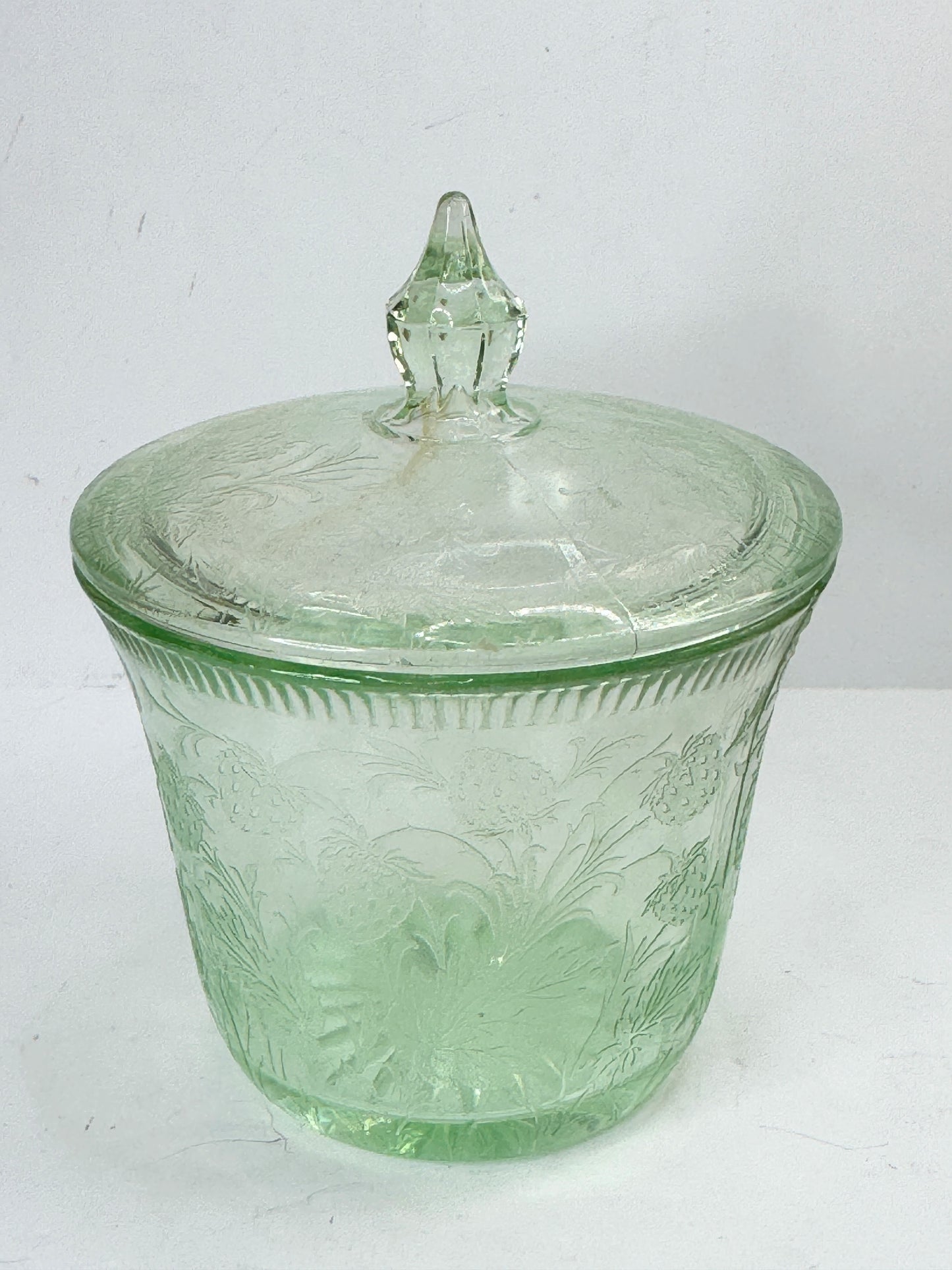 RARE Vintage Strawberry Pattern Green Uranium Sugar Bowl With Lid A503