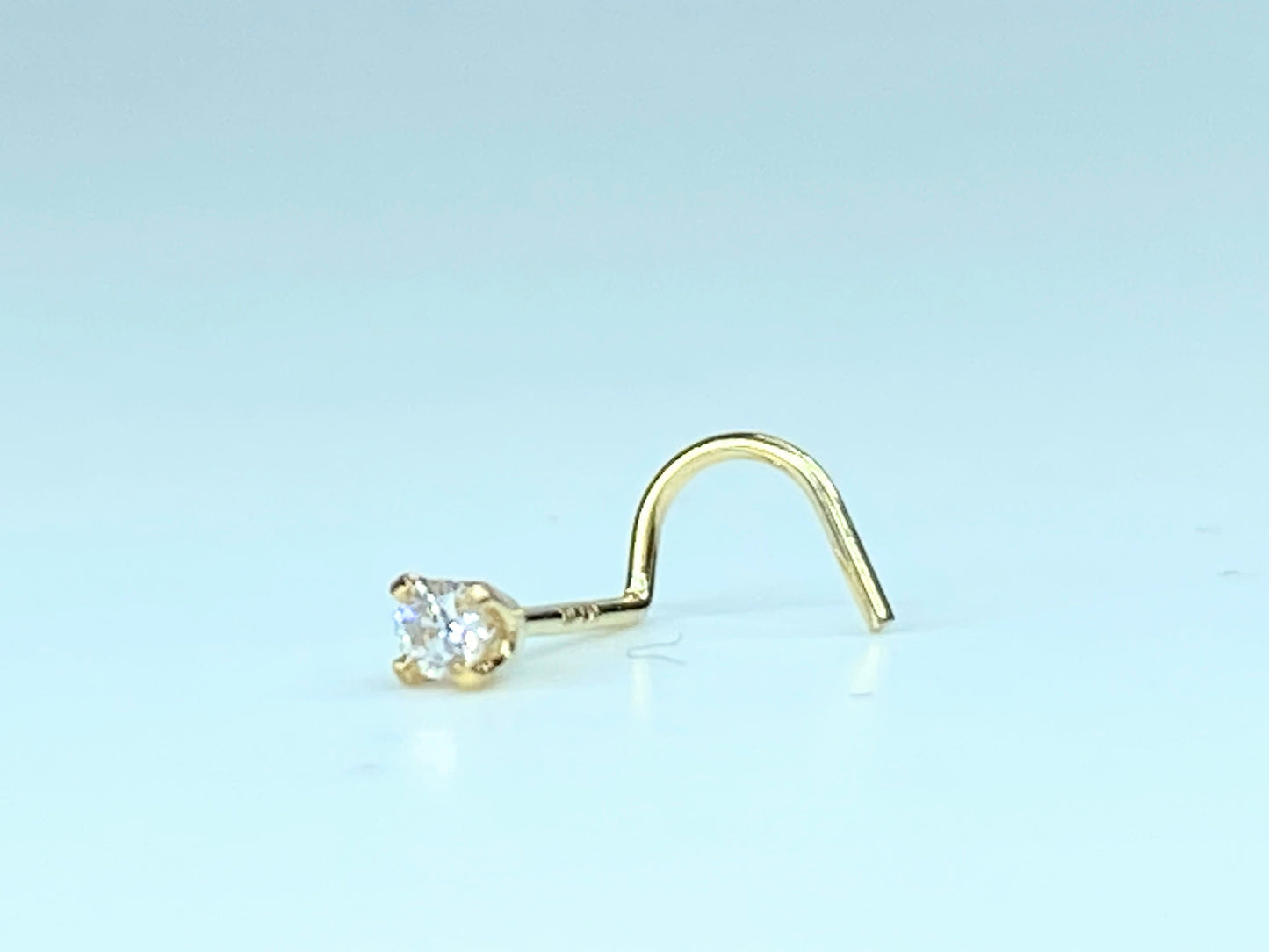 2mm G/VS2 Round brilliant Diamond 14K Gold Nose Screw 22 Gauge JR9858