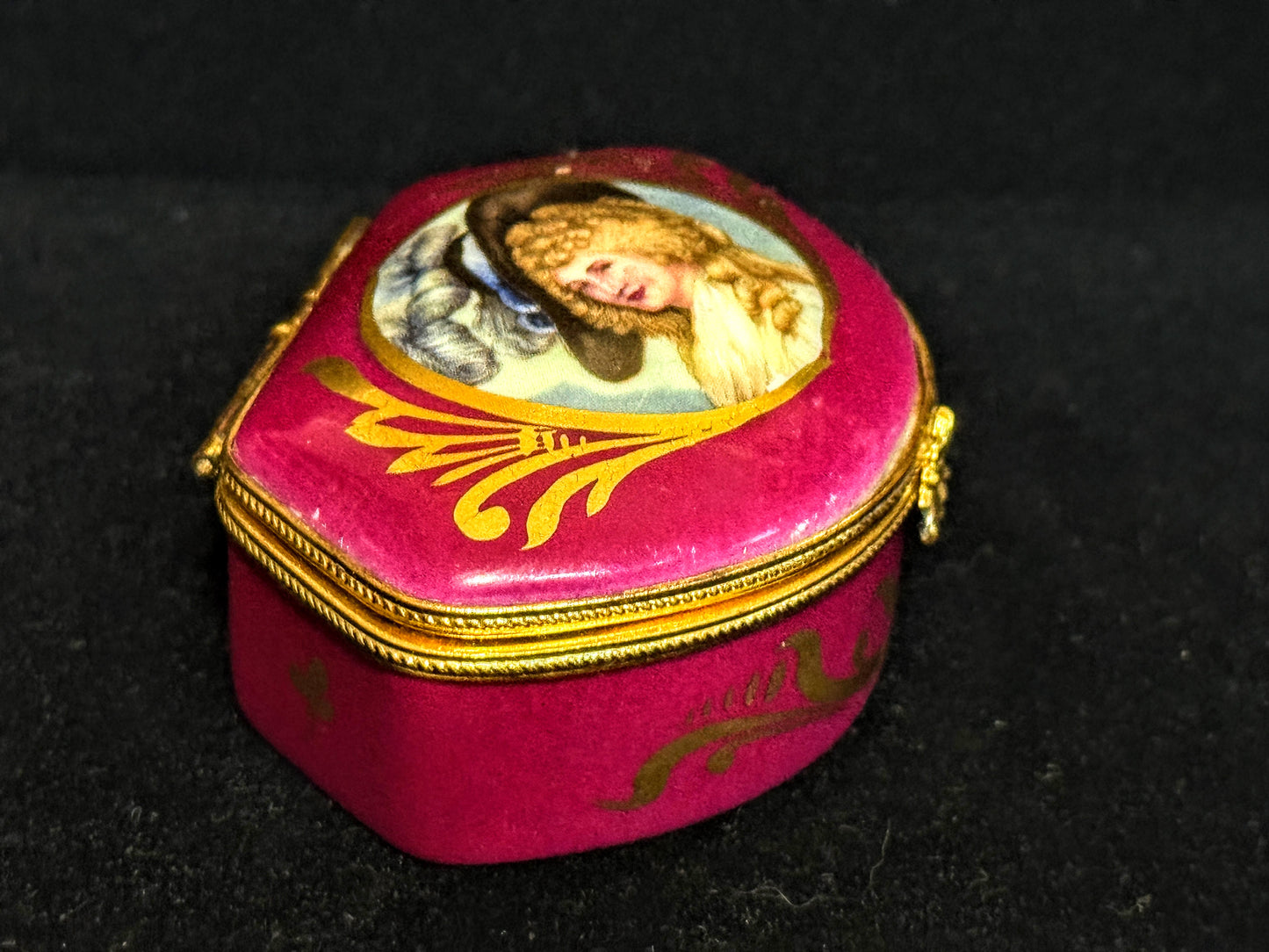 Vintage Limoges France Portrait Trinket Box Magenta Gold A1109