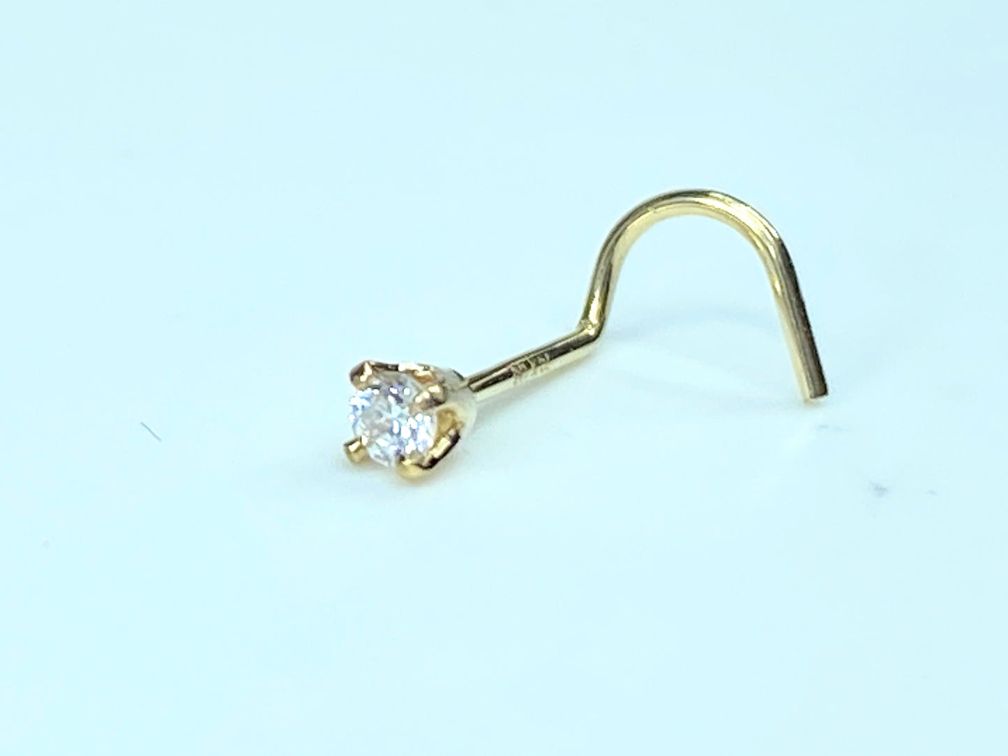 2mm G/VS2 Round brilliant Diamond 14K Gold Nose Screw 22 Gauge JR9858