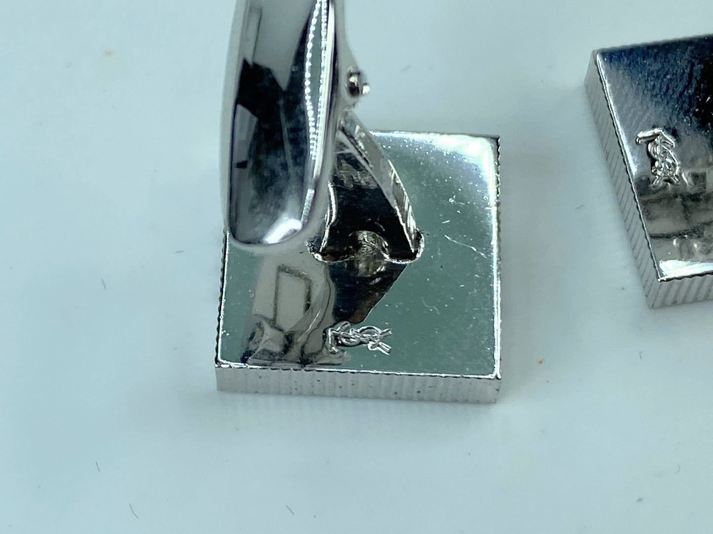 Yves Saint Laurent Square cufflinks design YSL silver tone GS540
