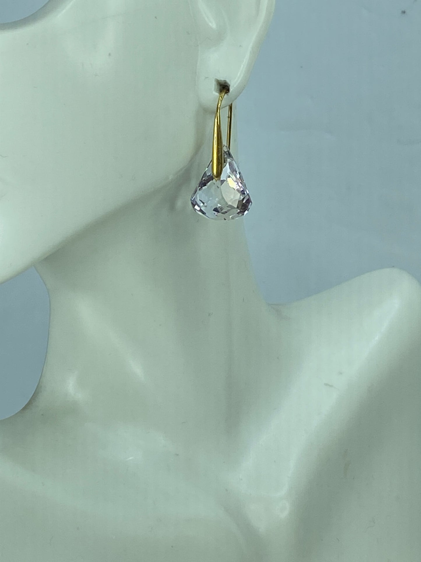 Swarovski Lunar drop earrings Pink, yellow gold-tone plated 1 1/8 6.0g GS546
