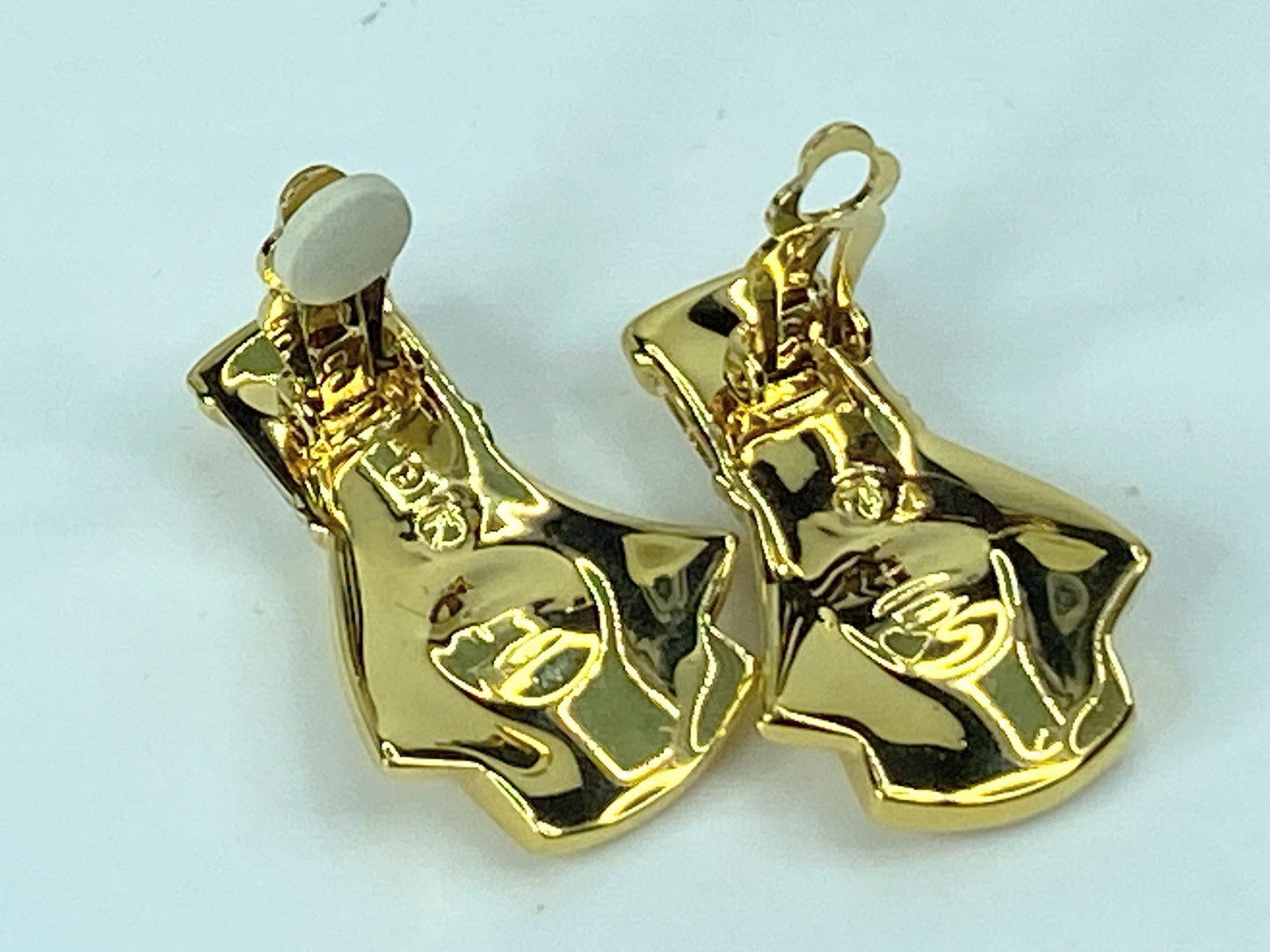 Swarovski Crystal gold-tone clip on earrings 1 7/8" 16.9g GS548