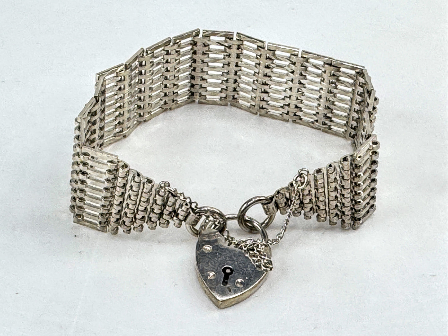 Vintage English Sterling Silver Wide Mesh Gate Bracelet with Heart PadlockJR1823
