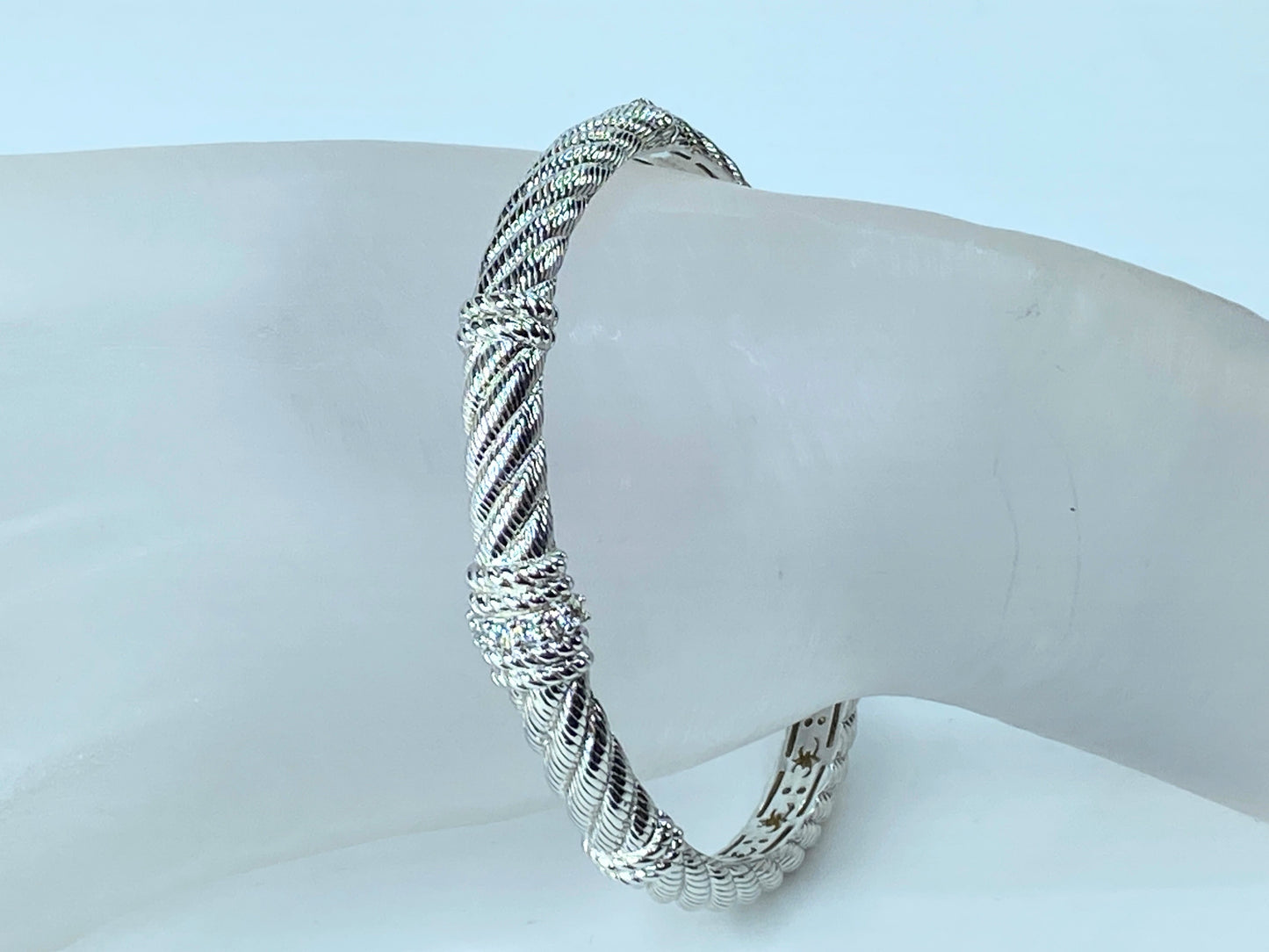 Judith Ripka Sterling silver  10.0mm hinged Cable CZ cuff bangle 7" 26.2g JR8804