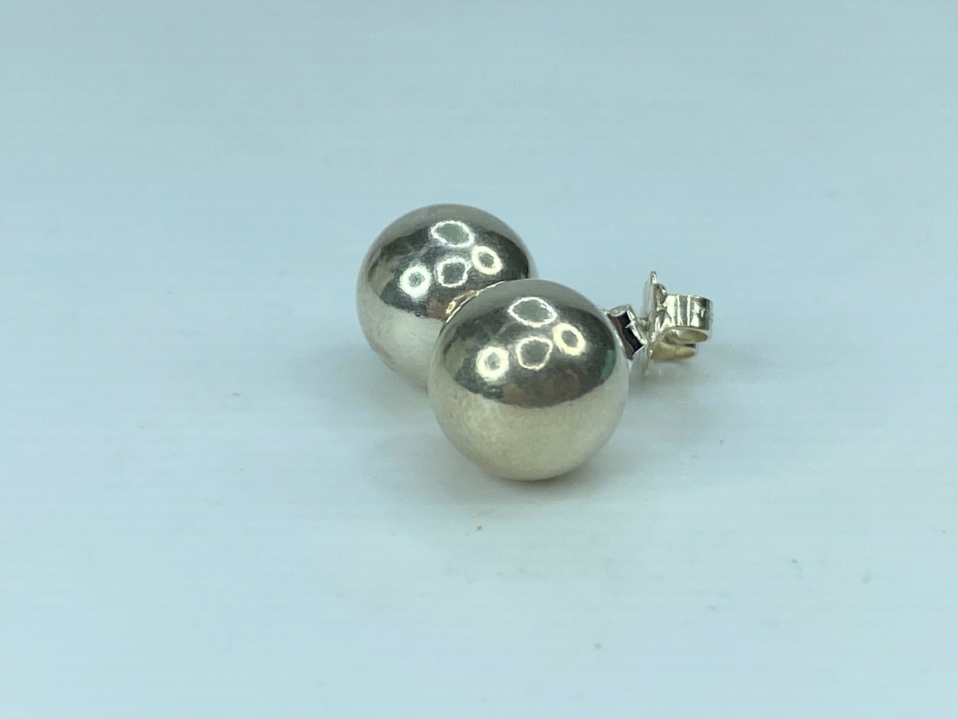 Tiffany & Co. Hard Wear Sterling Silver Ball Stud Earrings w/bag JR576