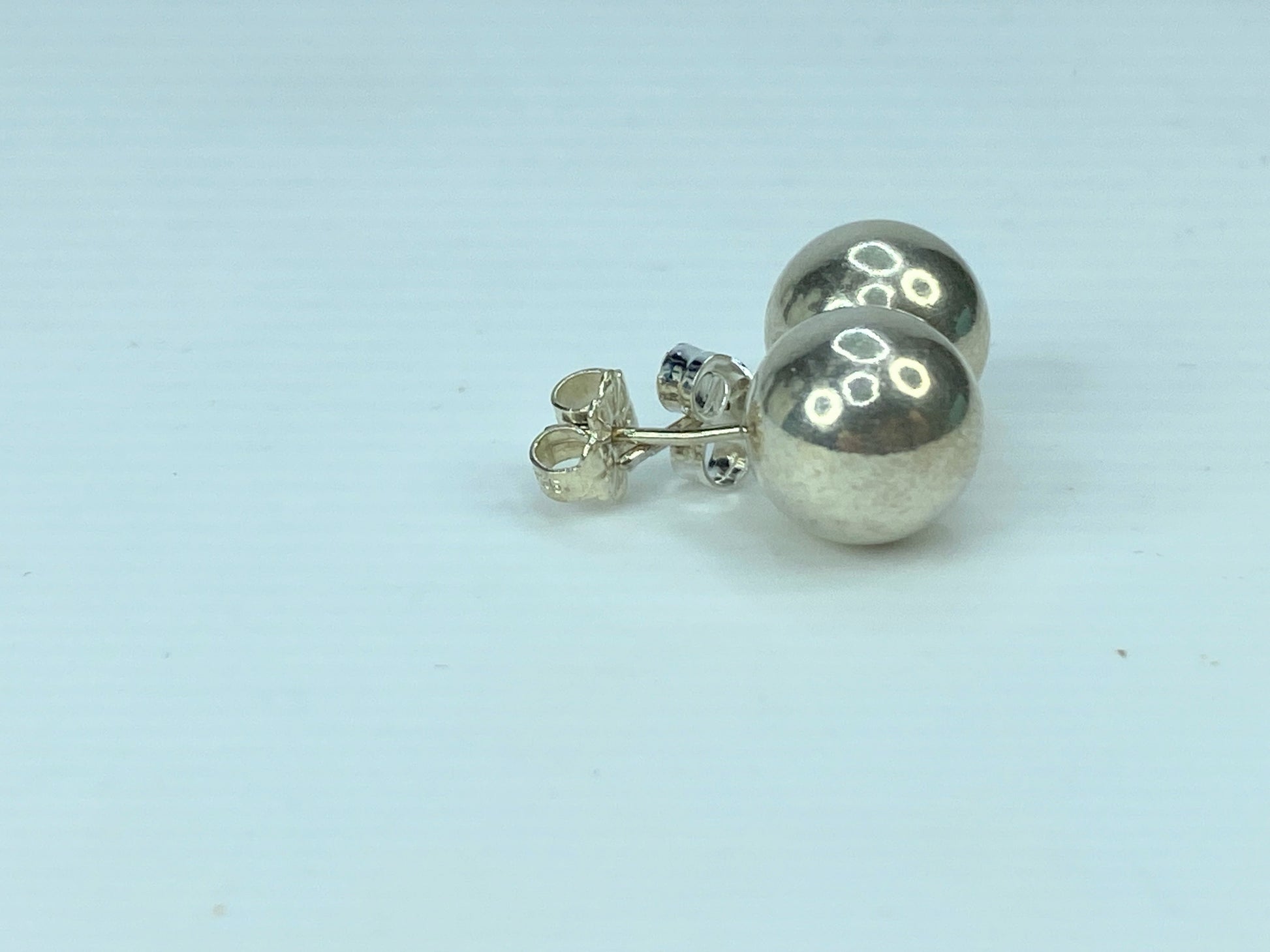 Tiffany & Co. Hard Wear Sterling Silver Ball Stud Earrings w/bag JR576