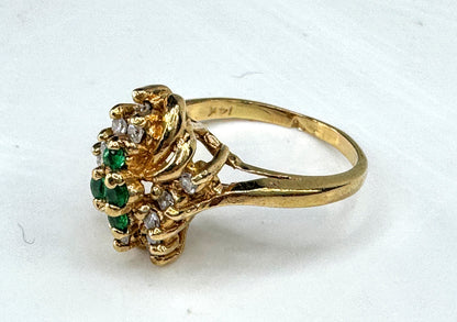 Vintage 14K Gold Emerald & Diamond Cluster Cocktail Ring Size 6 4.6g JR1842