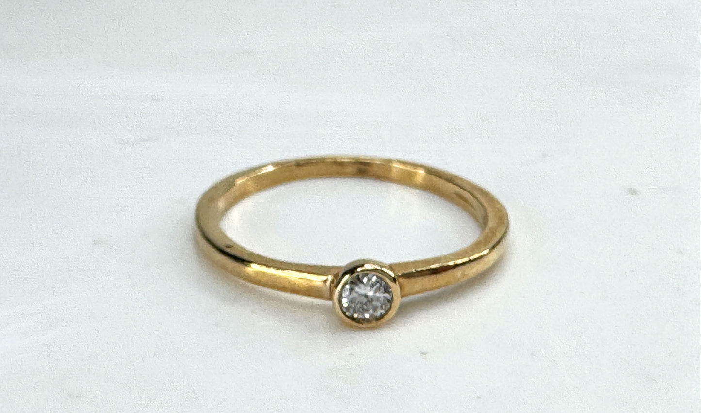 14K Gold Bezel Set 0.11ct G/SI Diamond Stacking Ring Solitaire per ring JR1845