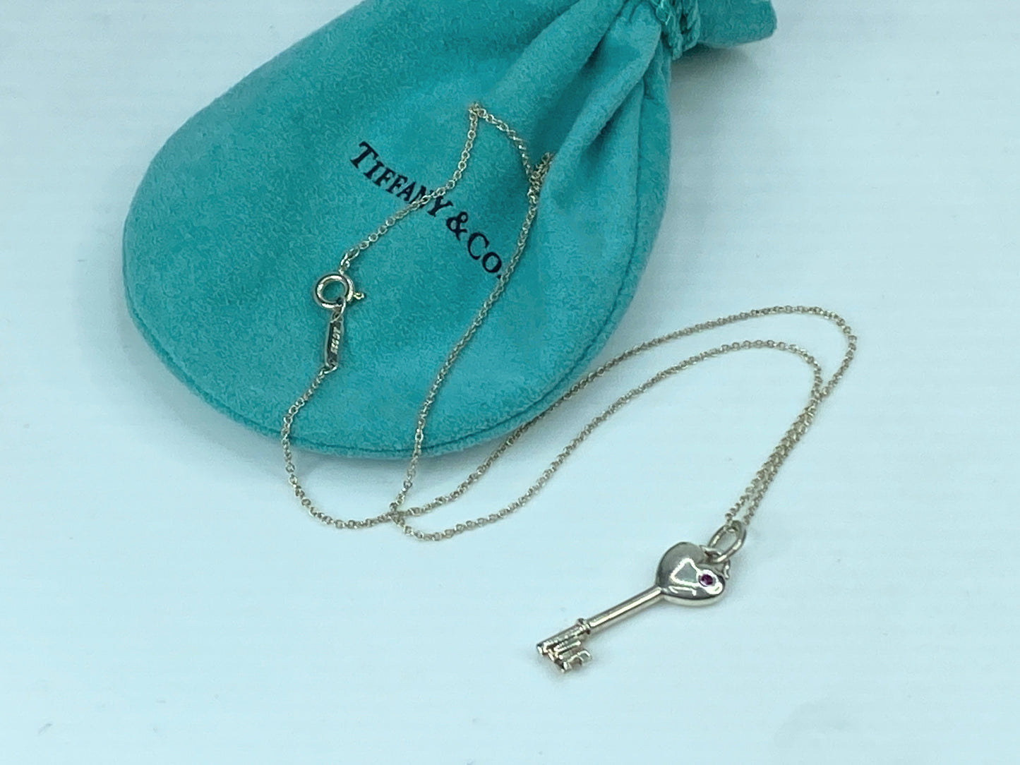 Tiffany & Co. sterling silver Ruby Puffy Heart Love Key pendant necklace JR577