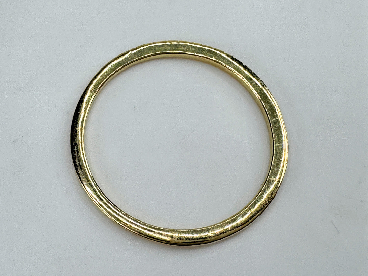 14K Yellow Gold 0.07ct Diamond Half Circle Stackable Ring Size 8 JR1847