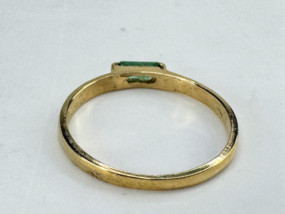 14K Gold Emerald Baguette Solitaire Ring Minimalist Stacking Size 6.75 JR1848