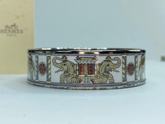 Hermès Enamel 'Torana' Wide Bangle Bracelet Black 65 GS179