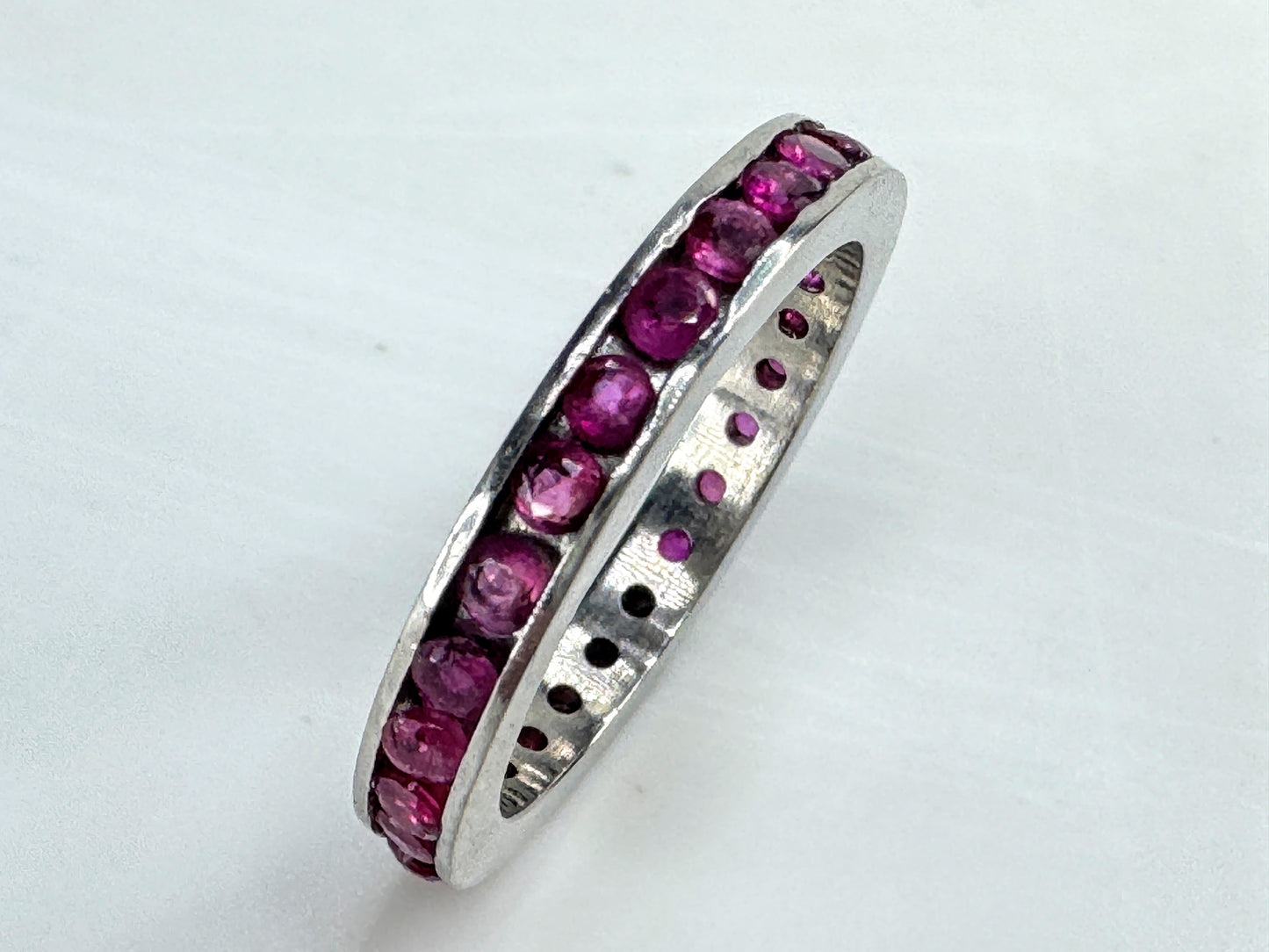 Platinum Ruby Eternity Band Ring Size 6.75 Approx. 1.0 ctw 5.3g s6.75 JR1853
